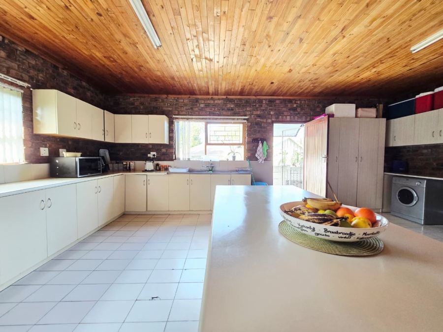 4 Bedroom Property for Sale in Blanco Western Cape